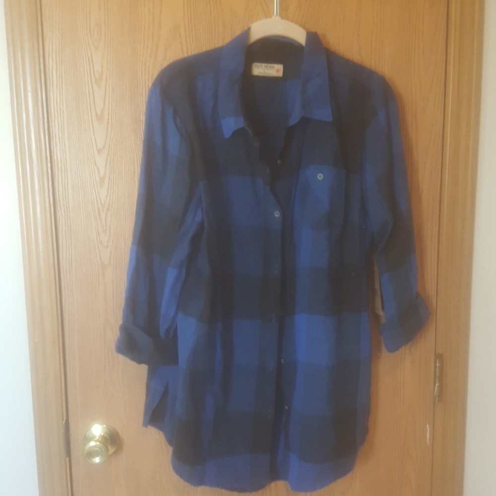 NWT button down shirt